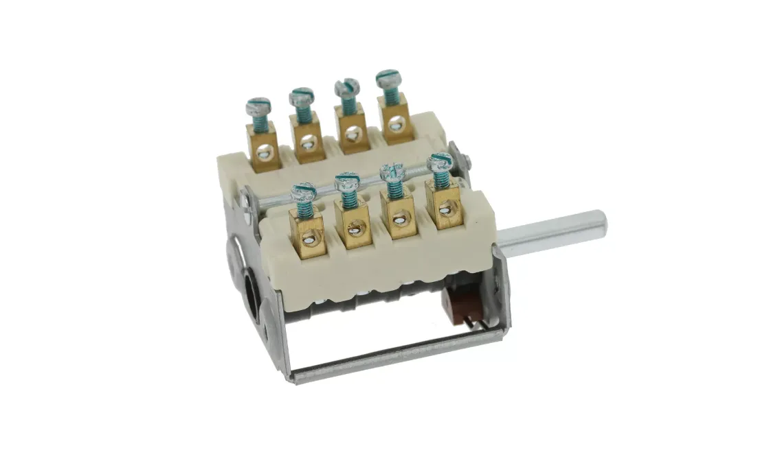 [RC40100006] SELECTOR SWITCH 0-1 POSITIONS