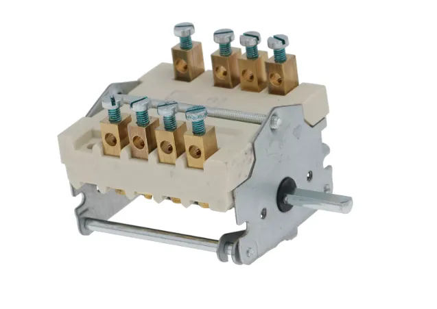EGO-SELECTOR SWITCH 0-1 POSITIONS